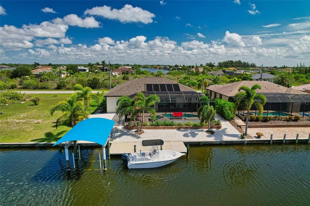 15284 ACORN CIR PORT CHARLOTTE, FL 33981