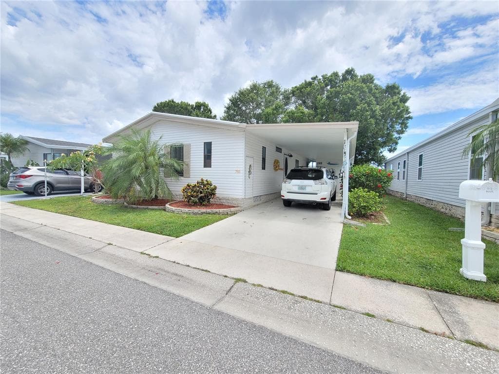 1001 STARKEY ROAD UNIT 785