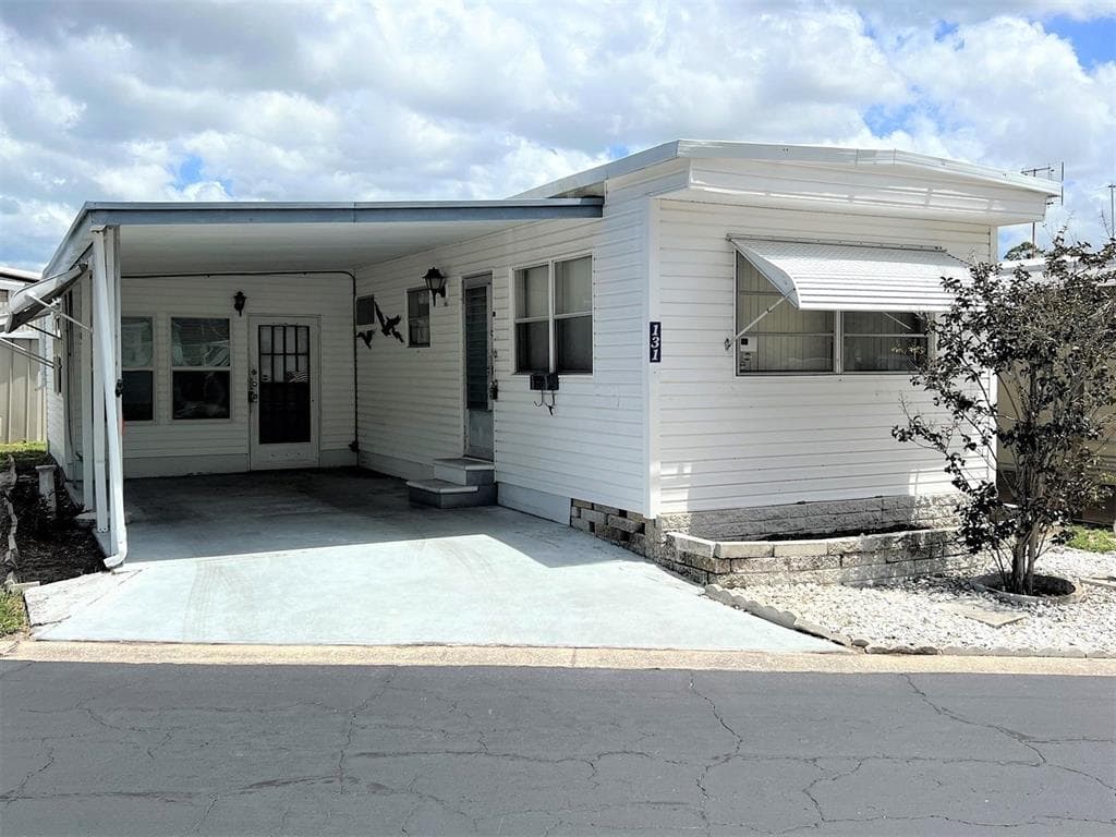 8300 SEMINOLE BOULEVARD UNIT 131 SEMINOLE, FL 33772