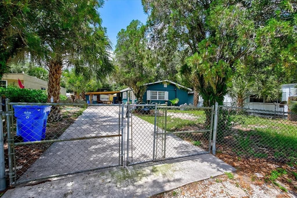4102 SILVERCREST LANE BRANDON, FL 33511
