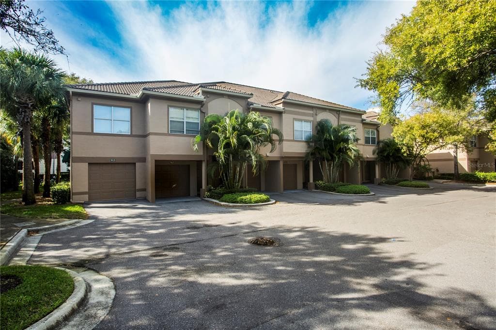 915 NORMANDY TRACE ROAD TAMPA, FL 33602