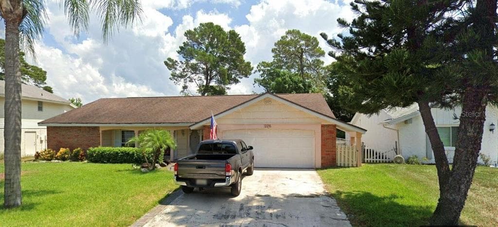 12216 QUAIL RUN ROW HUDSON, FL 34667