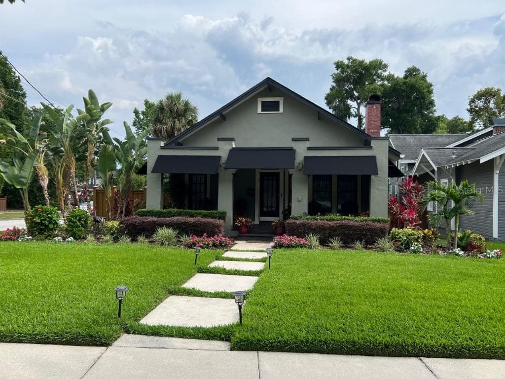 1316 E WASHINGTON STREET ORLANDO, FL 32801