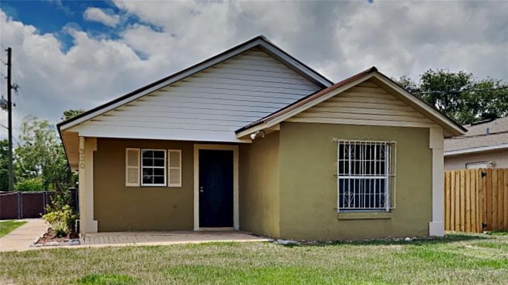 330 N JOHN STREET ORLANDO, FL 32835