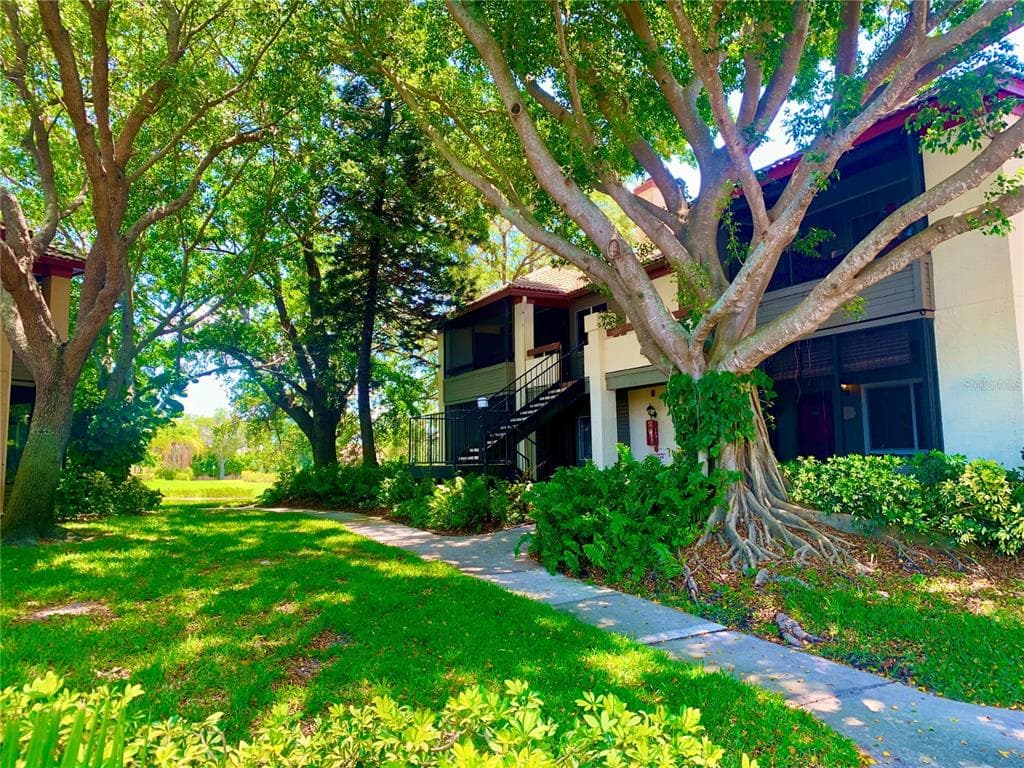 10263 GANDY BOULEVARD N UNIT 2015