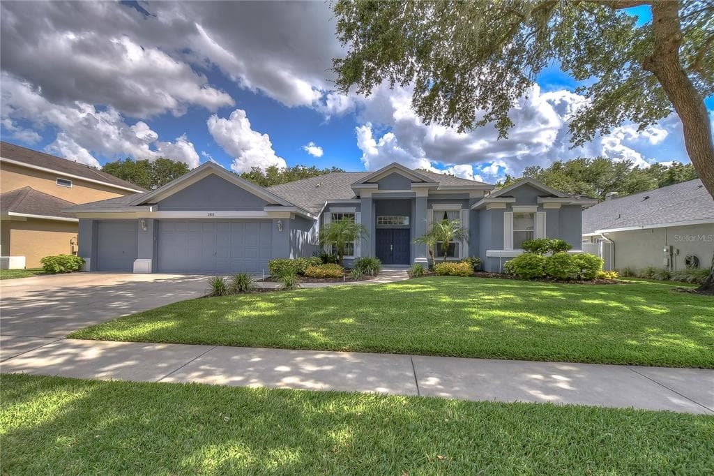 2815 WINDING TRAIL DRIVE VALRICO, FL 33596