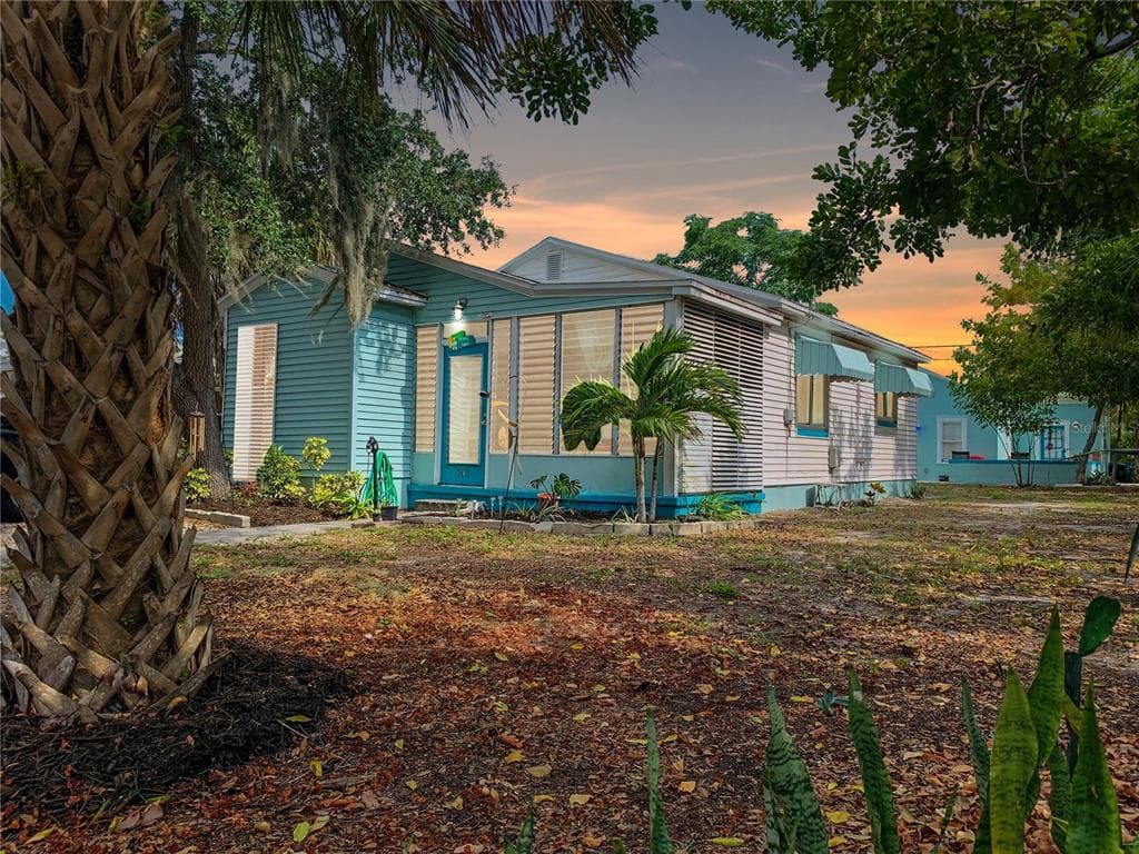 5201 9TH AVENUE S GULFPORT, FL 33707