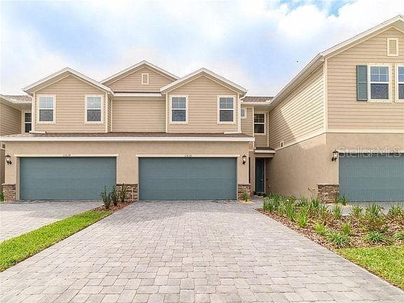 11630 WOODLEAF DRIVE BRADENTON, FL 34211