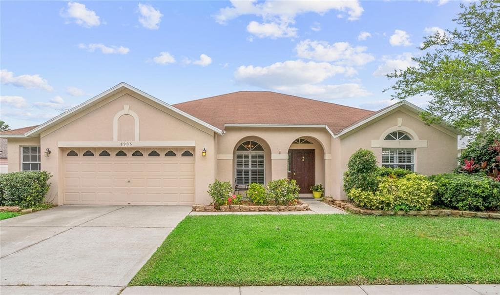 8906 ABERDEEN CREEK CIRCLE