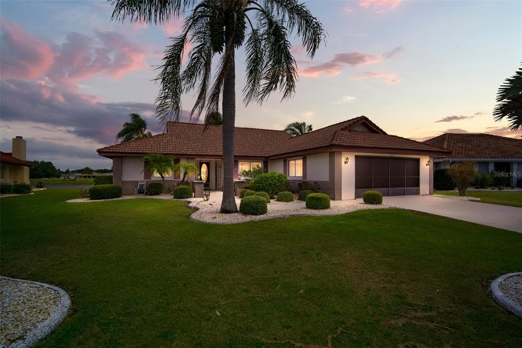 1713 WOLF LAUREL DRIVE SUN CITY CENTER, FL 33573