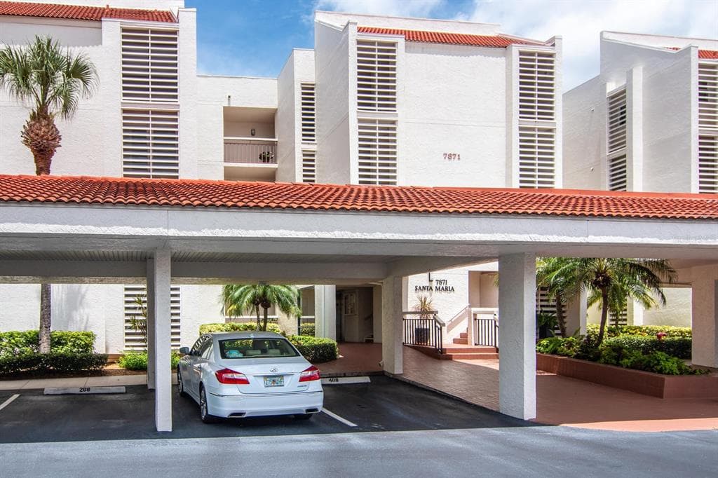 7871 SAILBOAT KEY BOULEVARD S UNIT 306 SOUTH PASADENA, FL 33707