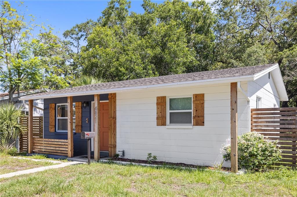 4821 14TH AVENUE S ST PETERSBURG, FL 33711