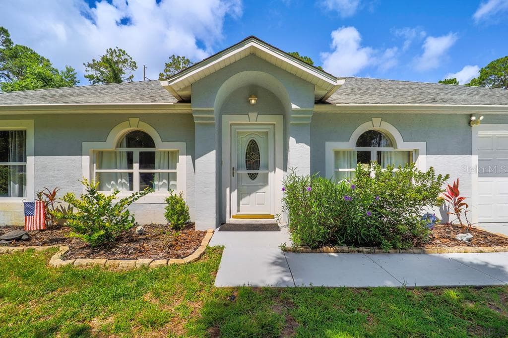 20 SECRETARY TRAIL PALM COAST, FL 32164