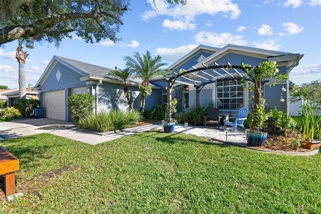 29649 EAGLE STATION DRIVE WESLEY CHAPEL, FL 33543