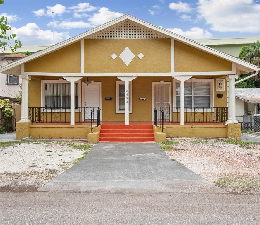 2608 DURHAM STREET TAMPA, FL 33605