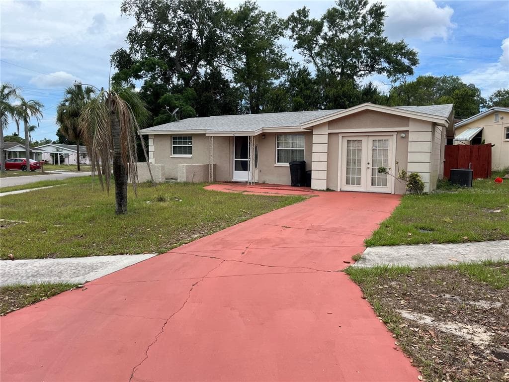 1621 DANDER DRIVE HOLIDAY, FL 34690