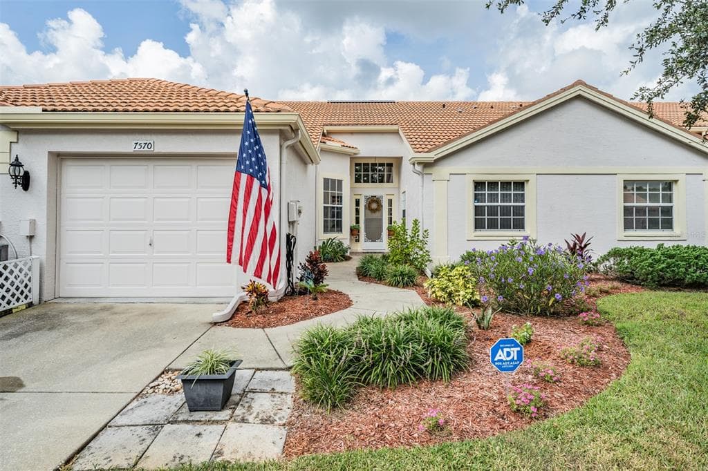 7570 MEDITERRANEAN COURT HUDSON, FL 34667