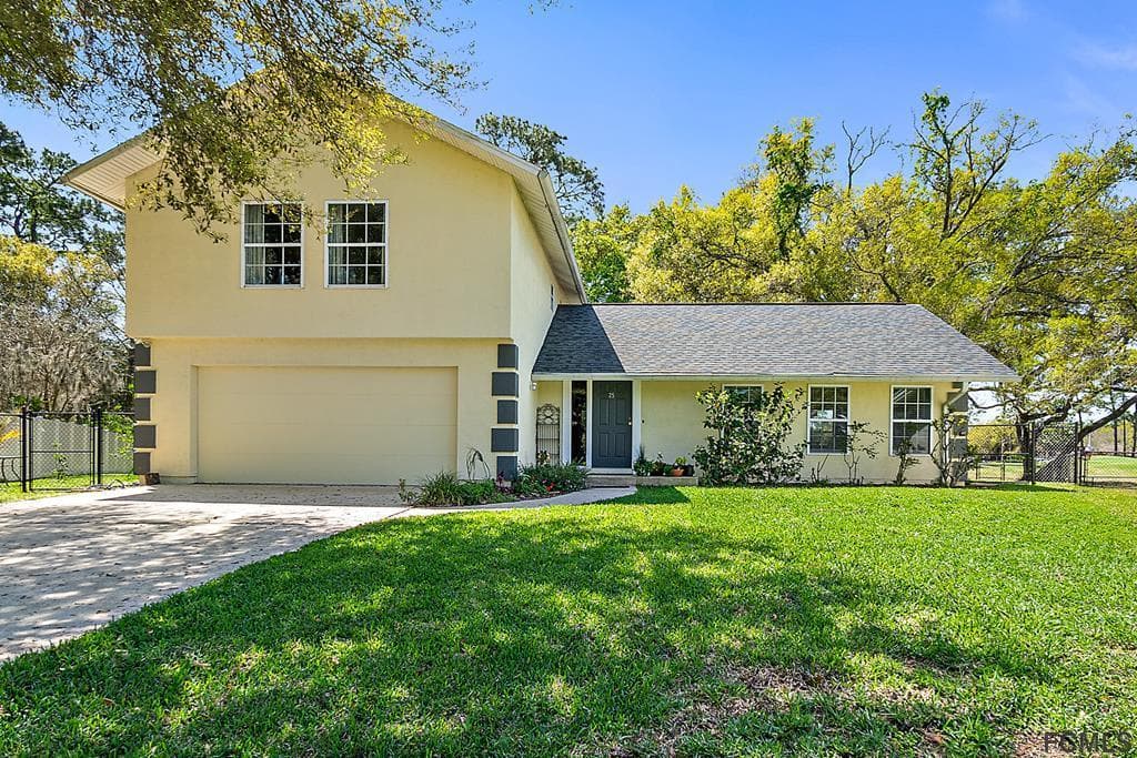 25 COLE PLACE PALM COAST, FL 32137