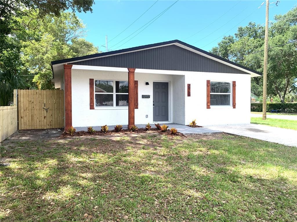 2960 4TH AVENUE S ST PETERSBURG, FL 33712