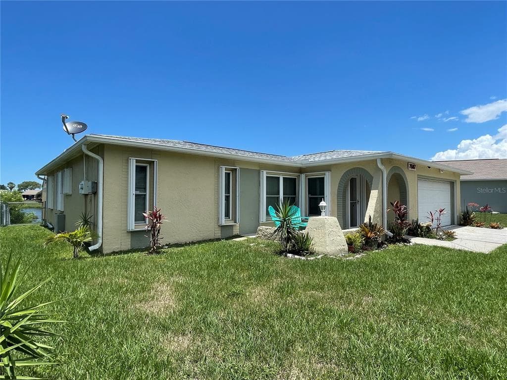 7607 VIENNA LANE PORT RICHEY, FL 34668