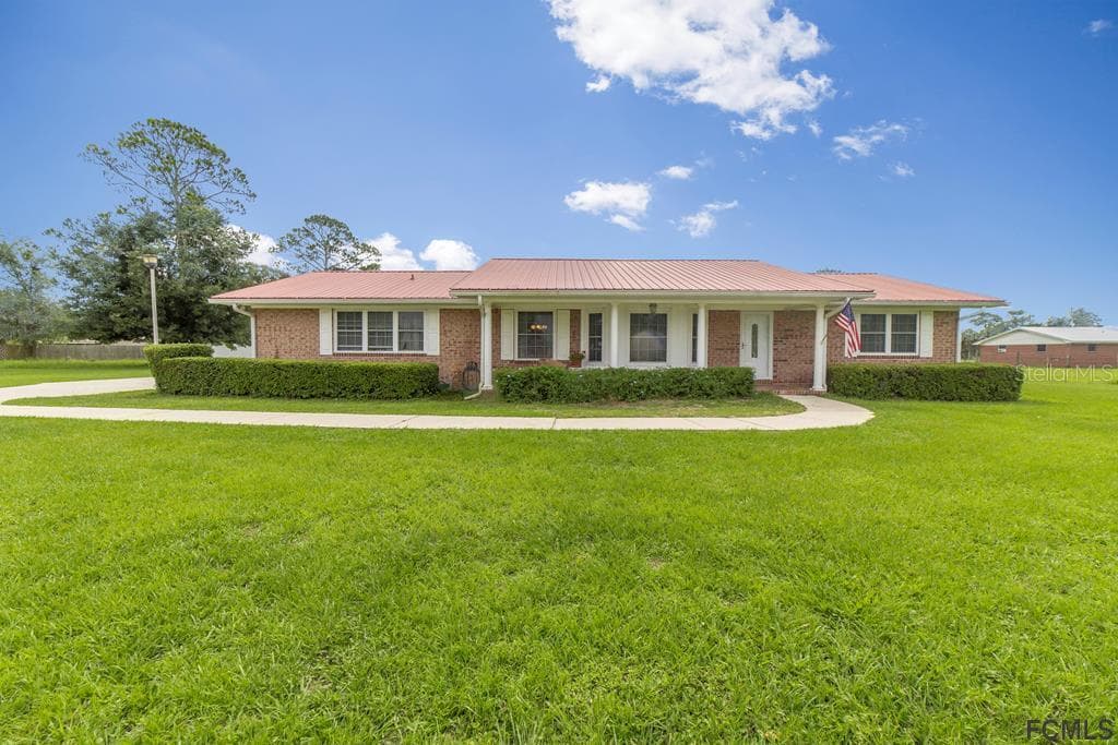 118 LATESHA TERRACE PALATKA, FL 32177