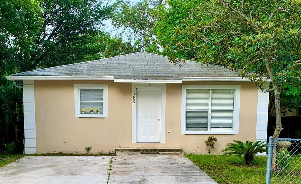 3807 N GARRISON STREET TAMPA, FL 33619