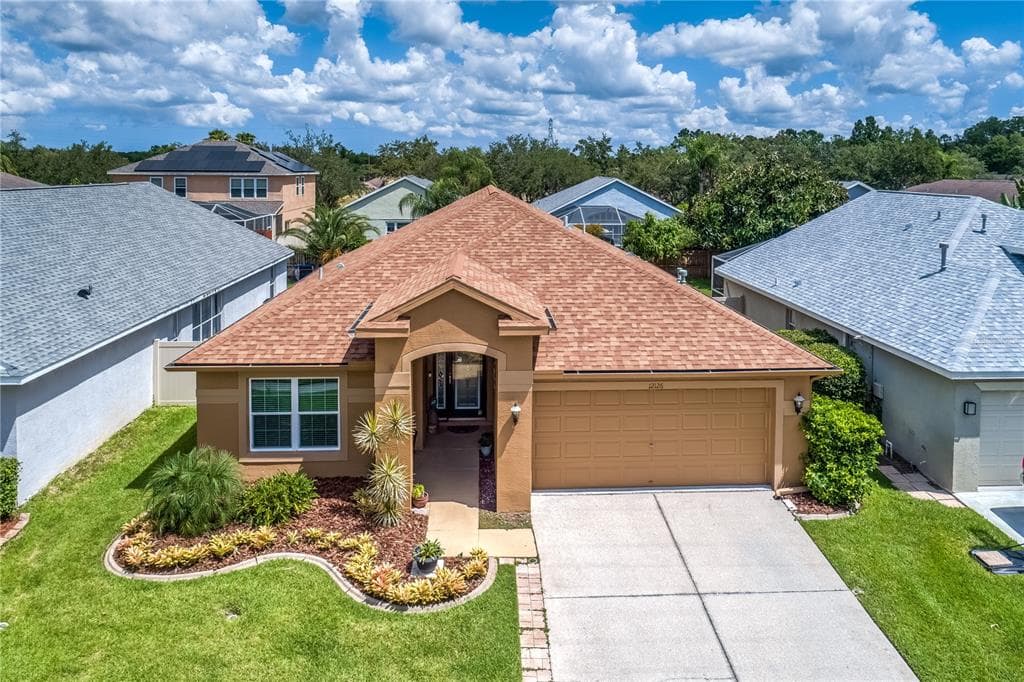 12126 BISHOPSFORD DRIVE TAMPA, FL 33626