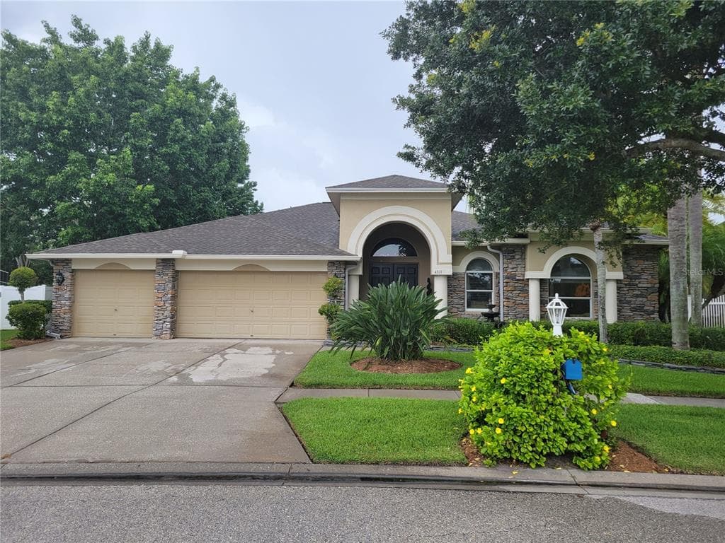 4319 WATERFORD LANDING DRIVE LUTZ, FL 33558