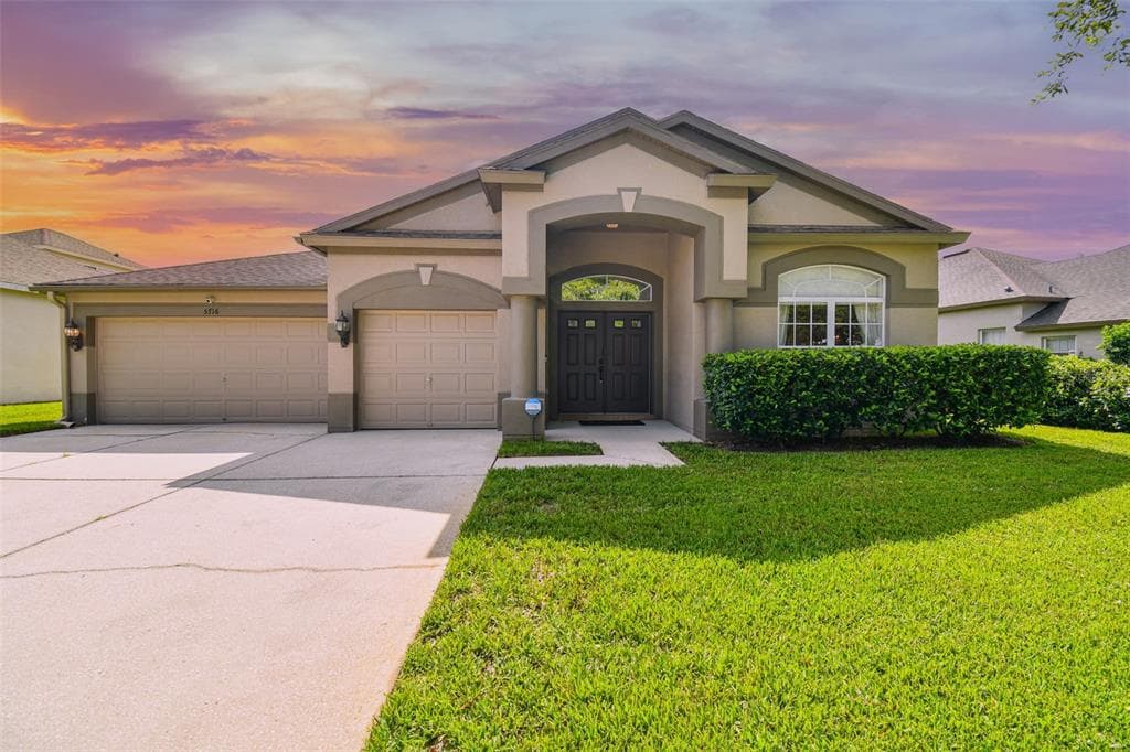 5716 RIVA RIDGE DRIVE WESLEY CHAPEL, FL 33544