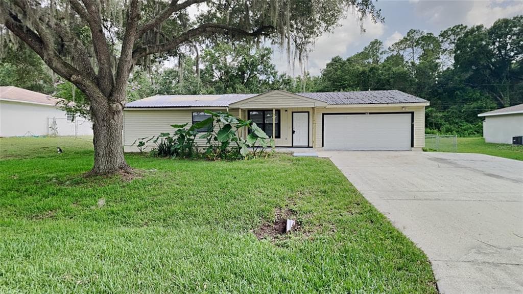 342 FOX LAKE DRIVE LAKELAND, FL 33809