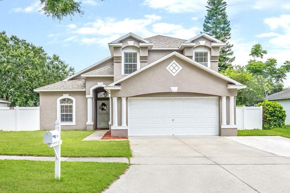 3316 PINE TOP DR