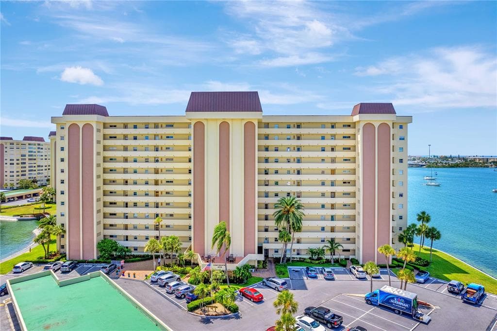 4775 COVE CIRCLE UNIT 103