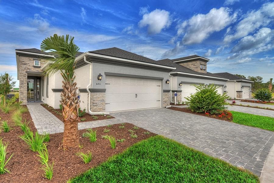 6302 HANFIELD DRIVE PORT ORANGE, FL 32128