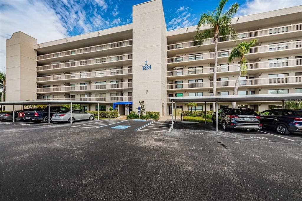 1324 PASADENA AVENUE S UNIT 204