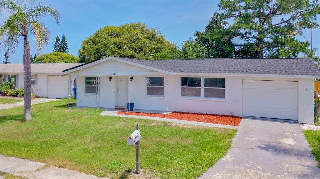 3543 UMBER ROAD HOLIDAY, FL 34691