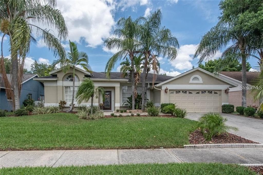 2006 DUMONT DRIVE VALRICO, FL 33596
