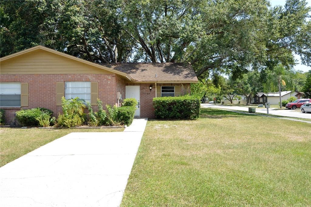 5120 LETITIA COURT TAMPA, FL 33624