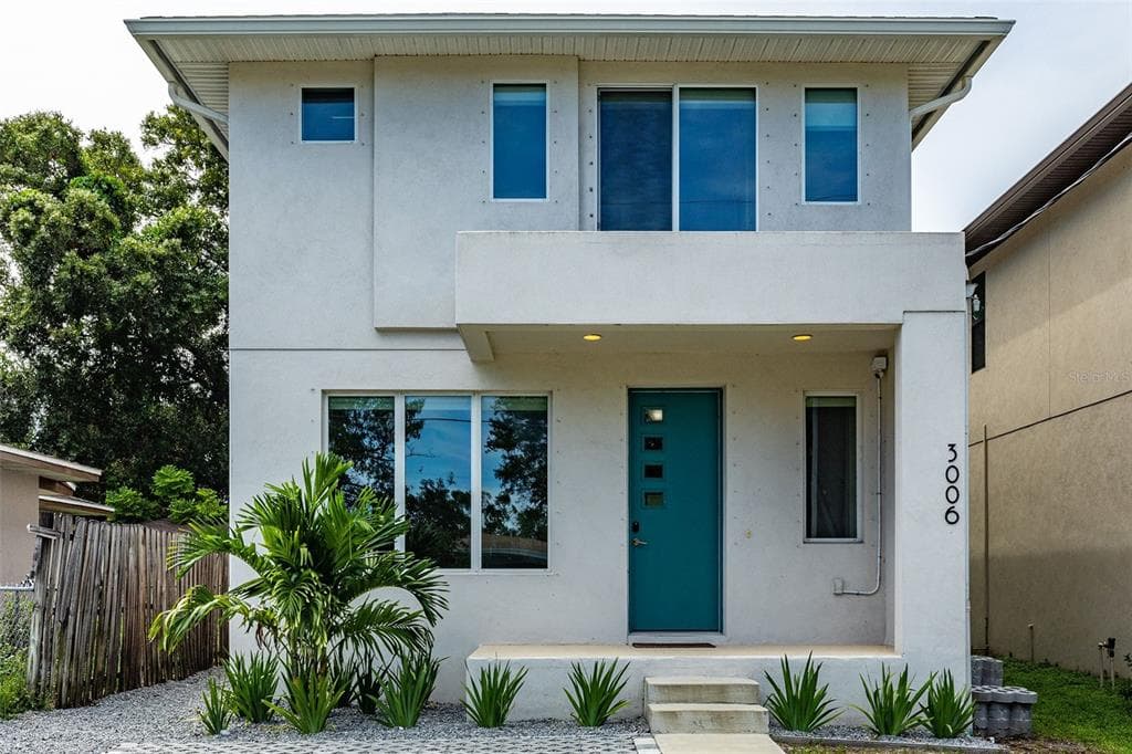 3006 W BEACH STREET TAMPA, FL 33607