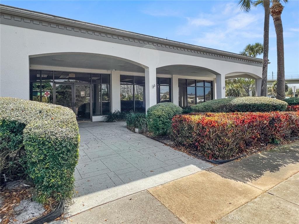 6850 CENTRAL AVENUE ST PETERSBURG, FL 33707