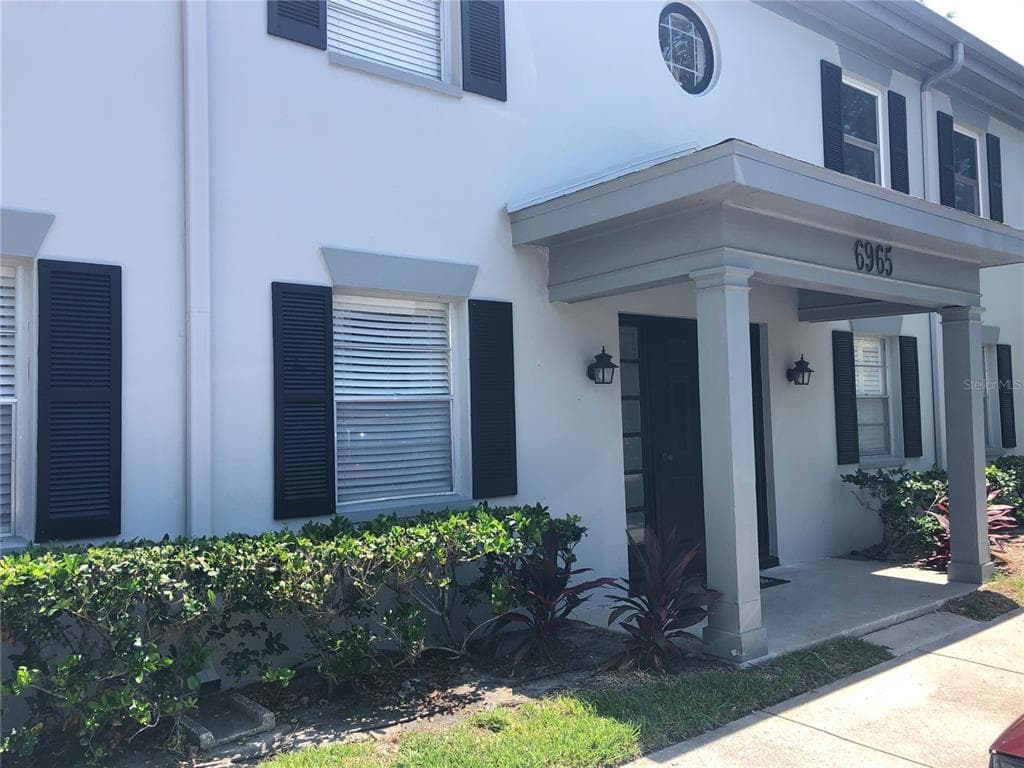 6965 AVENUE DES PALAIS UNIT 1A SOUTH PASADENA, FL 33707