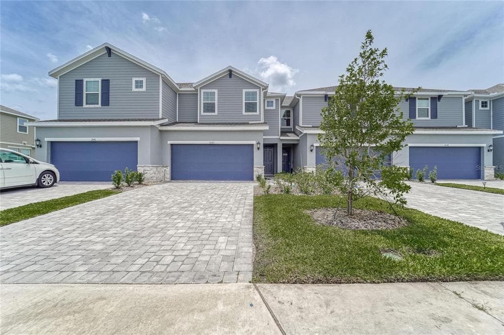 1642 BOXLEAF LANE BRADENTON, FL 34211
