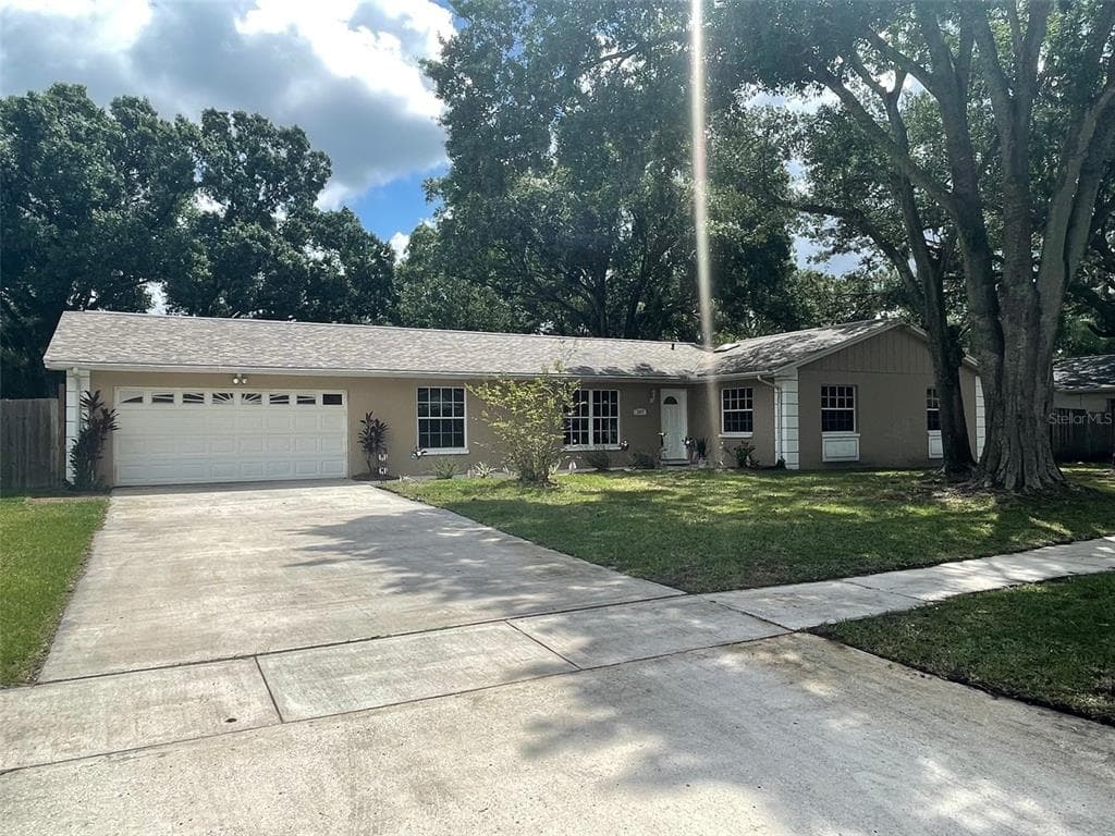 267 VAN GOGH CIRCLE BRANDON, FL 33511