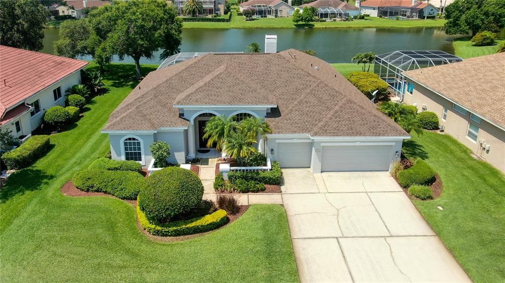 4306 PLACE LE MANES LUTZ, FL 33558