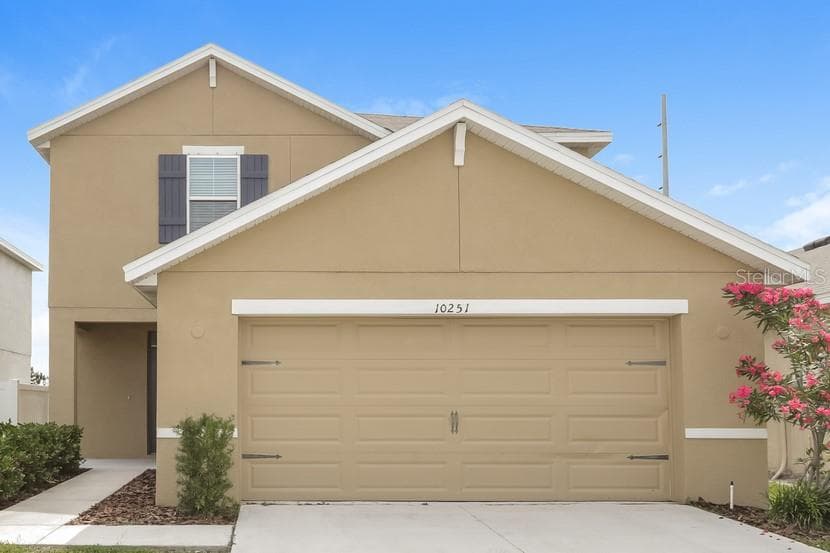 10251 GEESE TRAIL CIRCLE SUN CITY CENTER, FL 33573