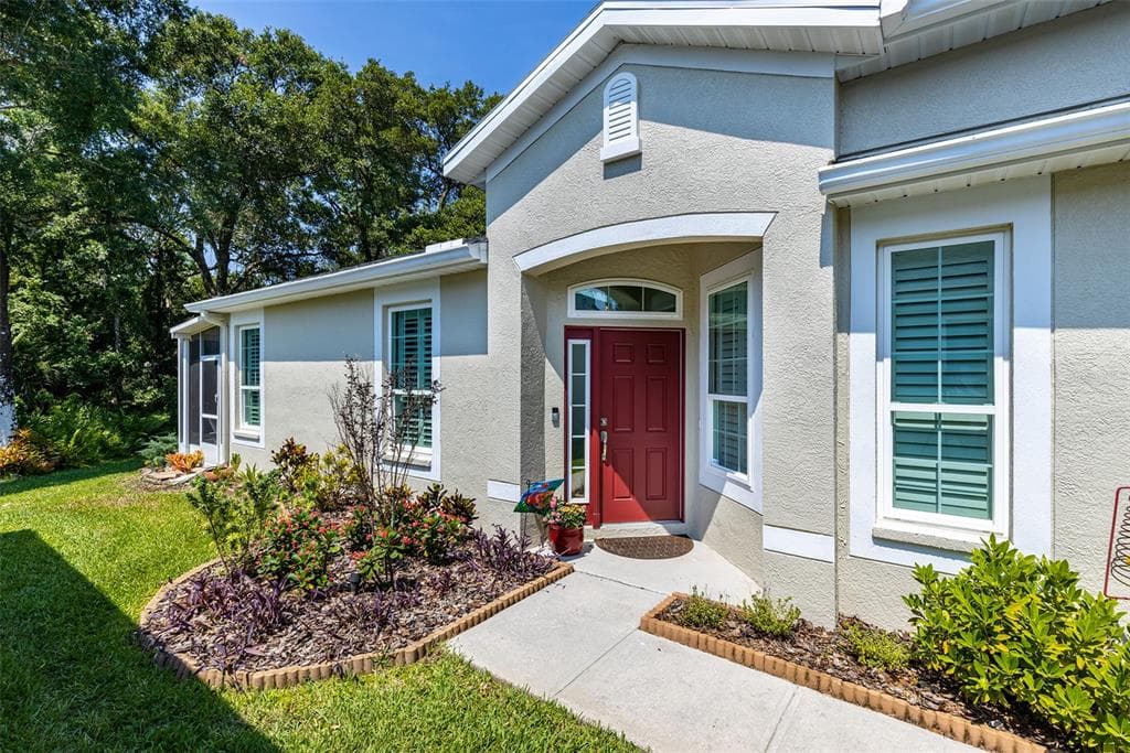 8532 ACORN RIDGE COURT TAMPA, FL 33625