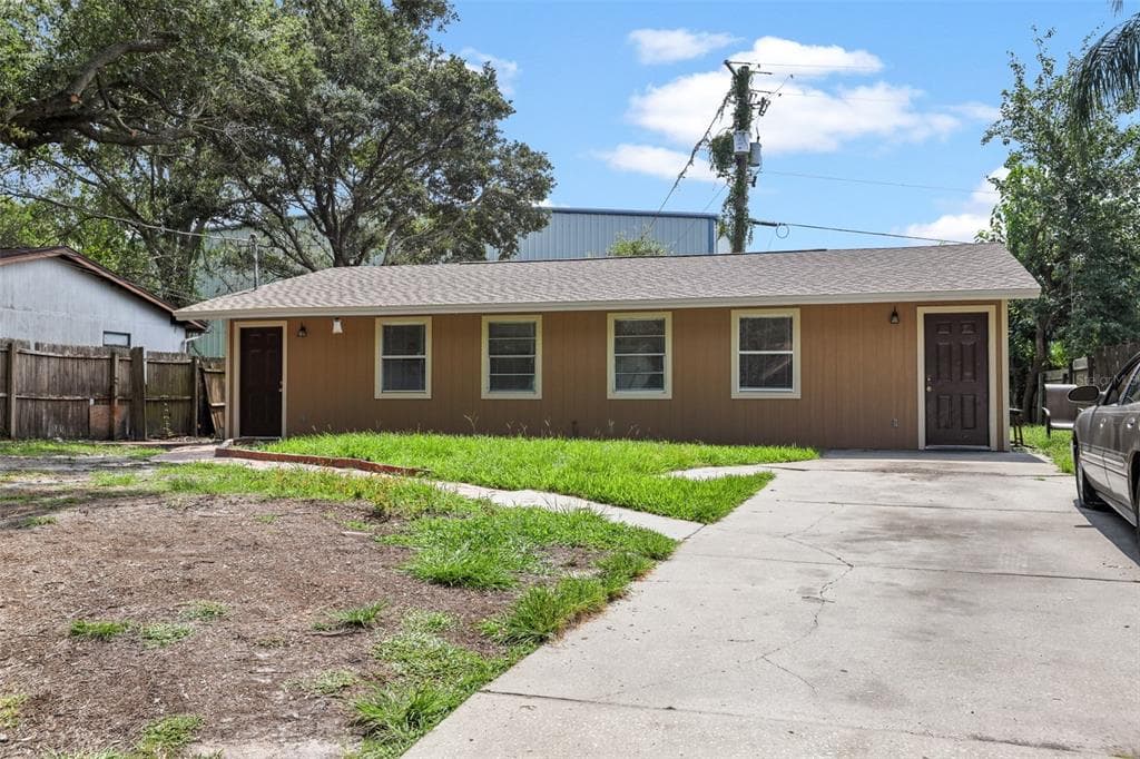 2815 ANTHONY STREET TAMPA, FL 33619