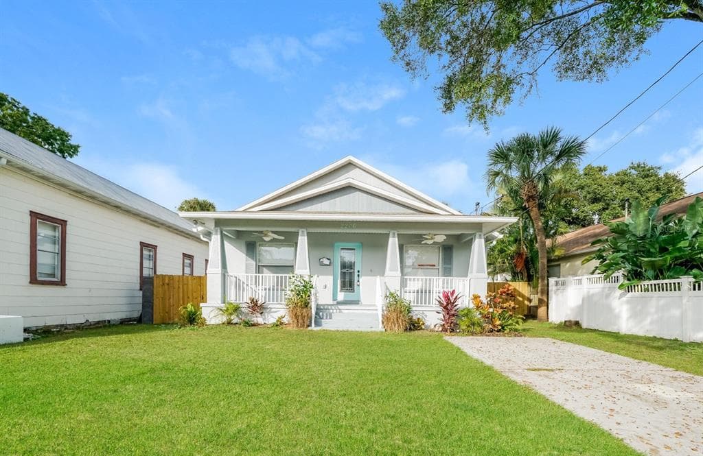 2206 CORRINE STREET TAMPA, FL 33605