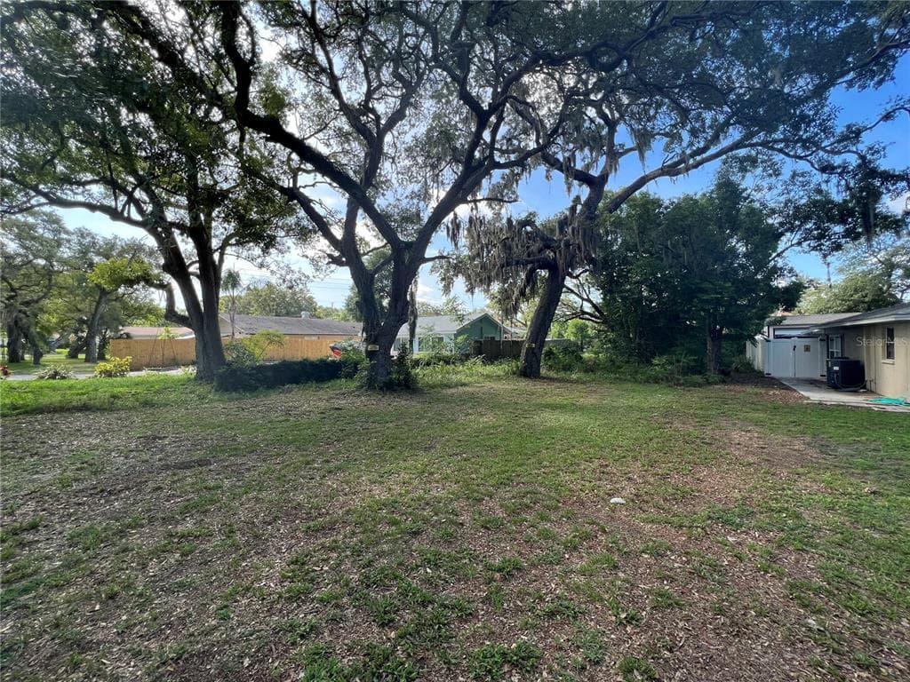 ILLINOIS AVENUE PALM HARBOR, FL 34683