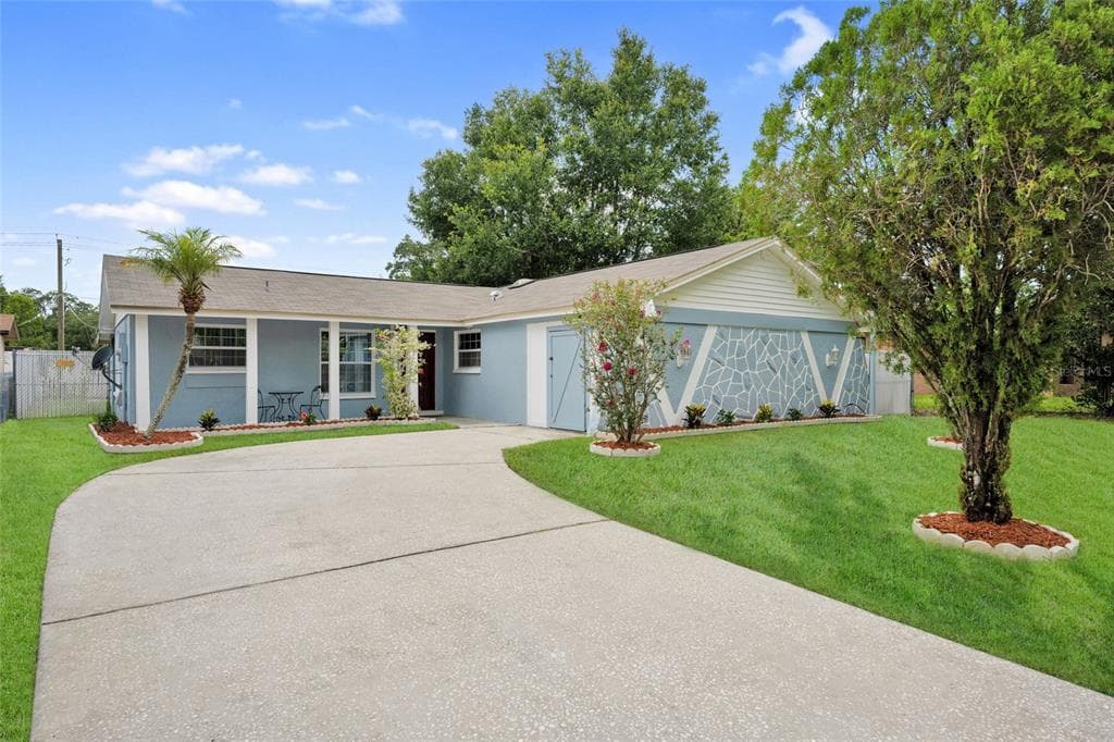 624 HIGHVIEW CIRCLE N BRANDON, FL 33510