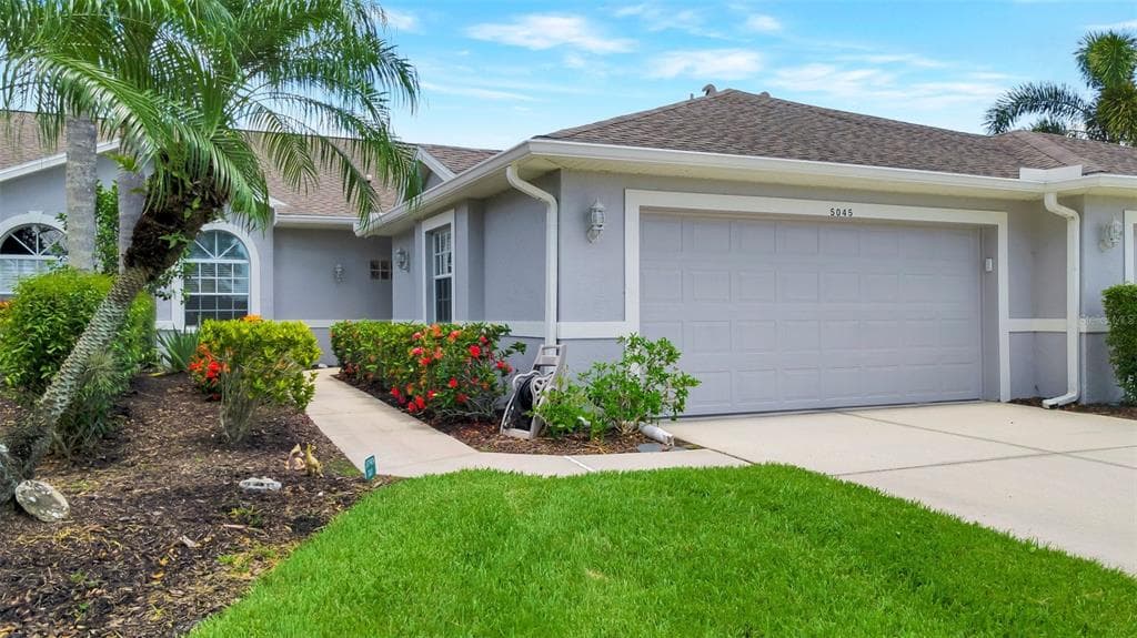 5045 CHASE OAKS DRIVE SARASOTA, FL 34241
